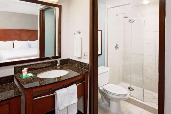 Hyatt Place Ontario/Rancho Cucamonga image 15