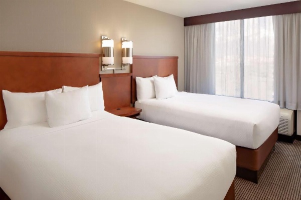 Hyatt Place Ontario/Rancho Cucamonga image 9